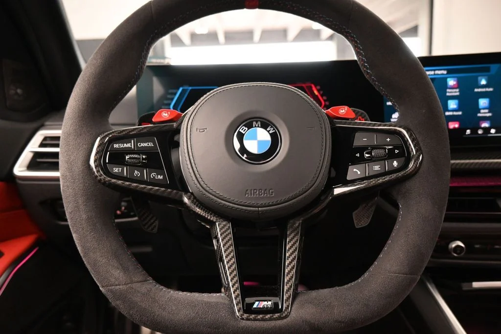 Used 2026 Alpine White BMW Competition image 32