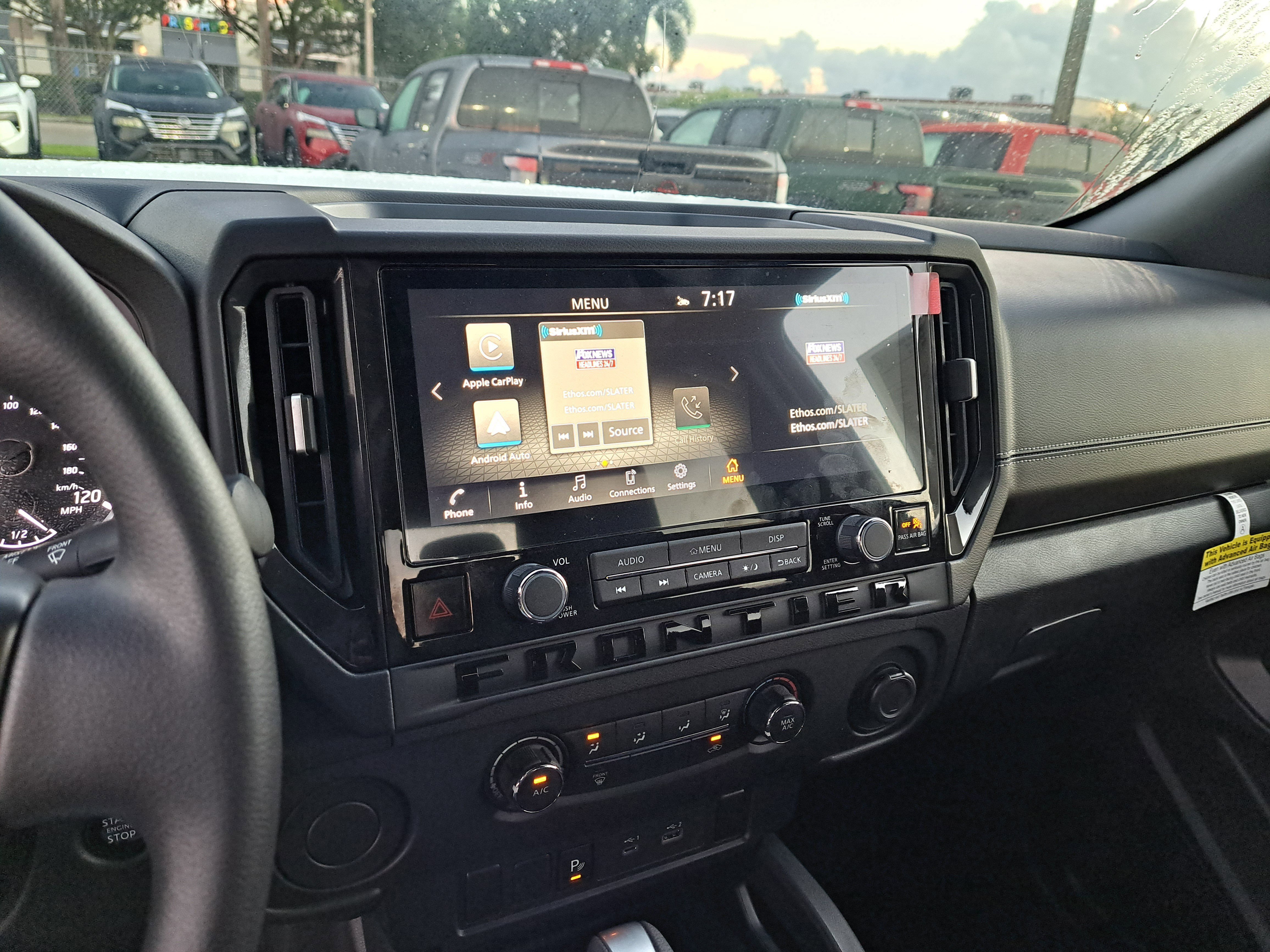 2026 Nissan Frontier SV - Photo 8