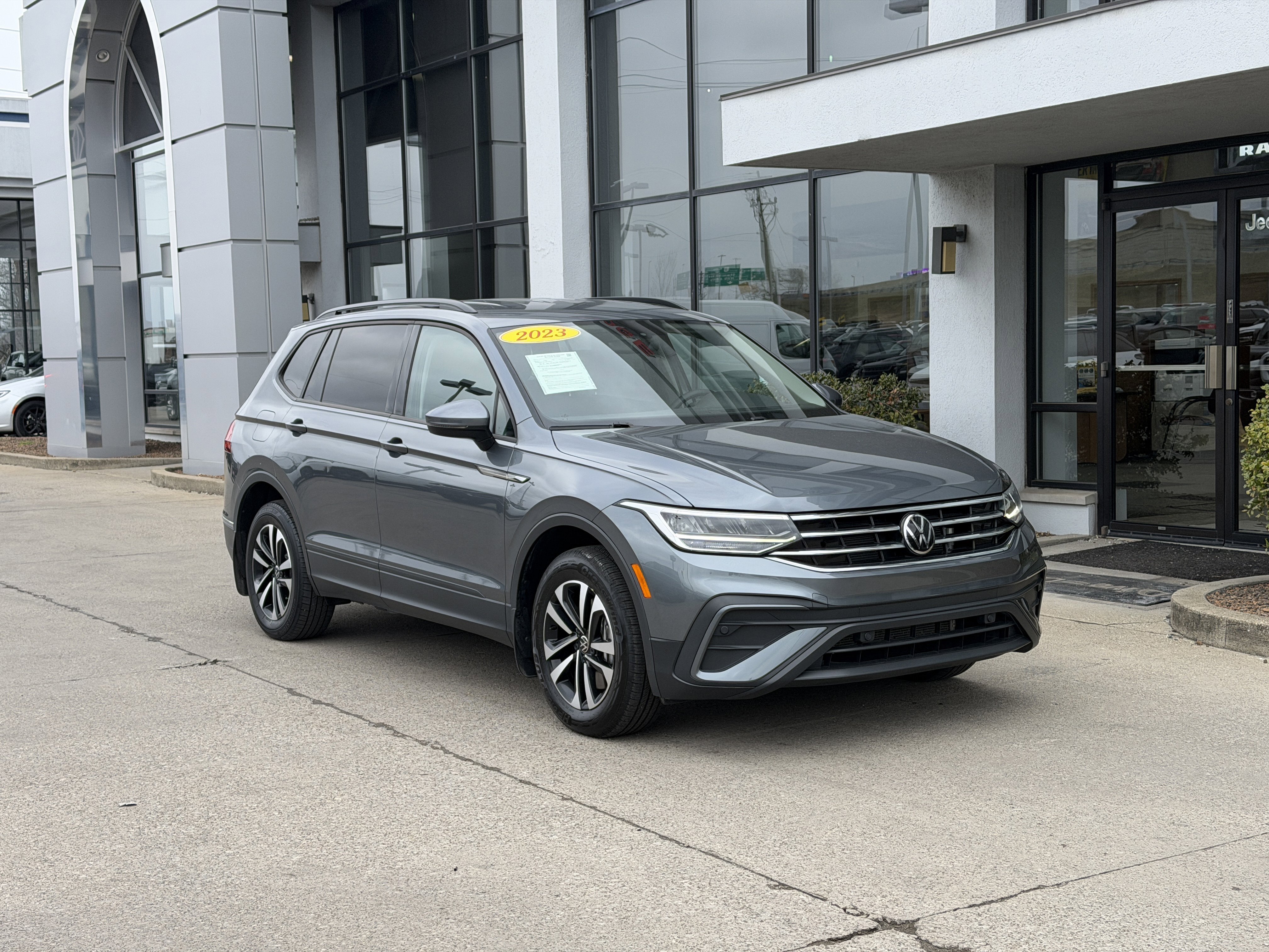 Used 2023 Volkswagen Tiguan S with VIN 3VVRB7AX1PM046791 for sale in Jeffersonville, IN