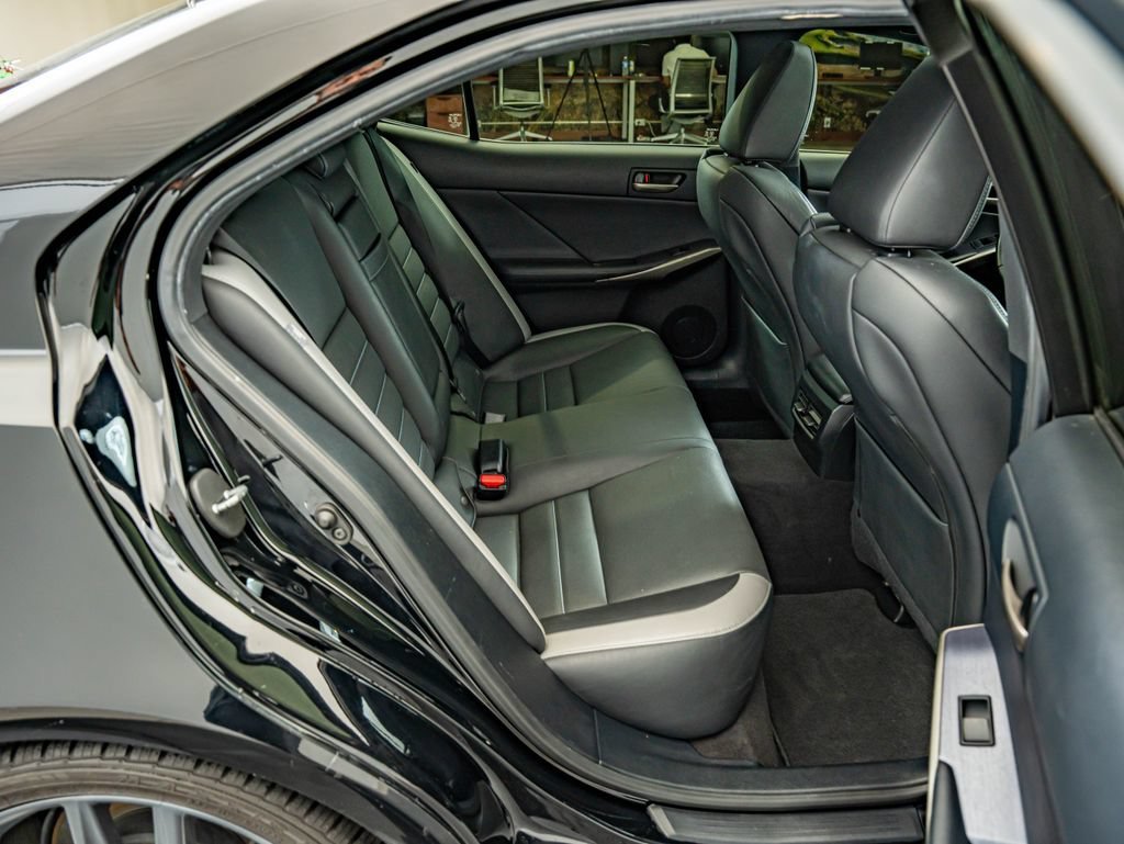 Used 2020 Obsidian Lexus 350 image 37
