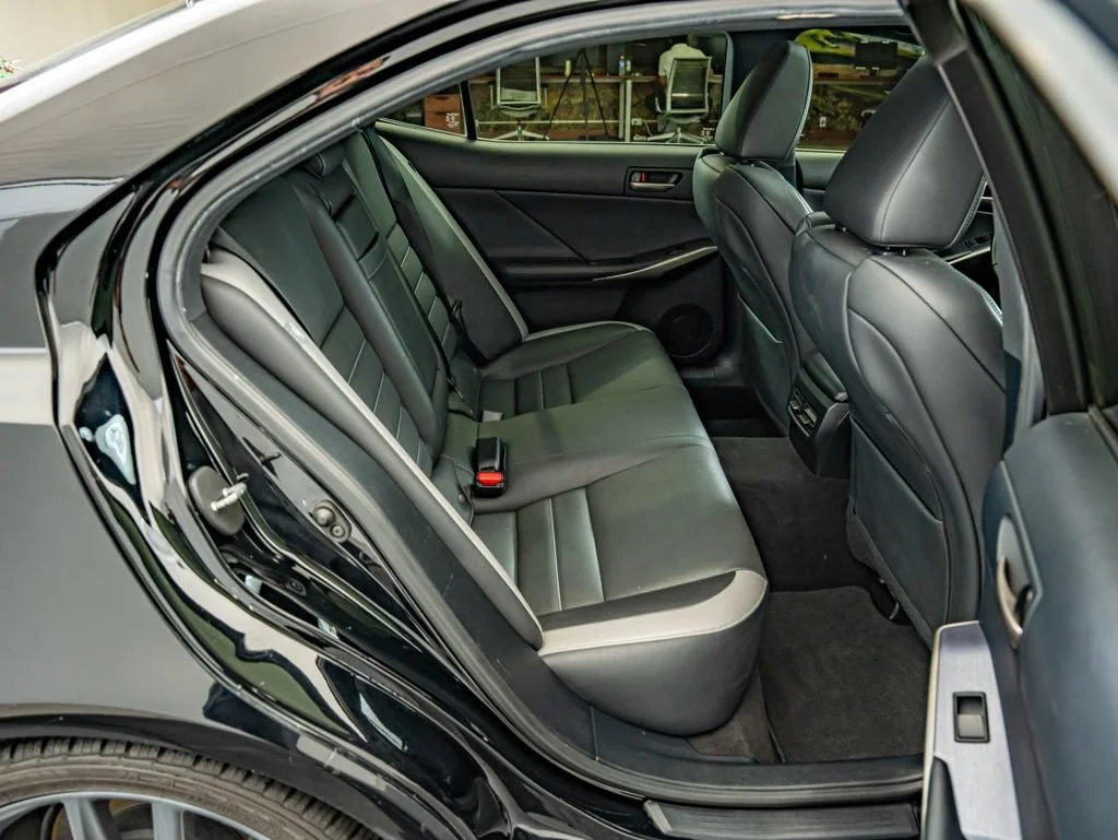 Used 2020 Obsidian Lexus 350 image 37