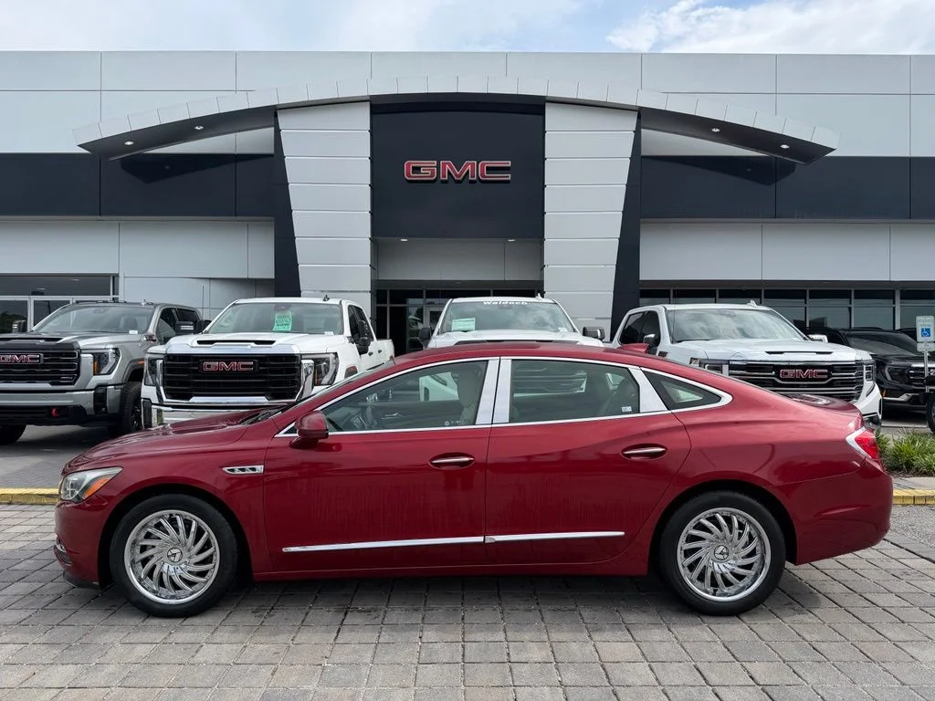 Used 2018 Red Quartz Tintcoat Buick Essence image 1