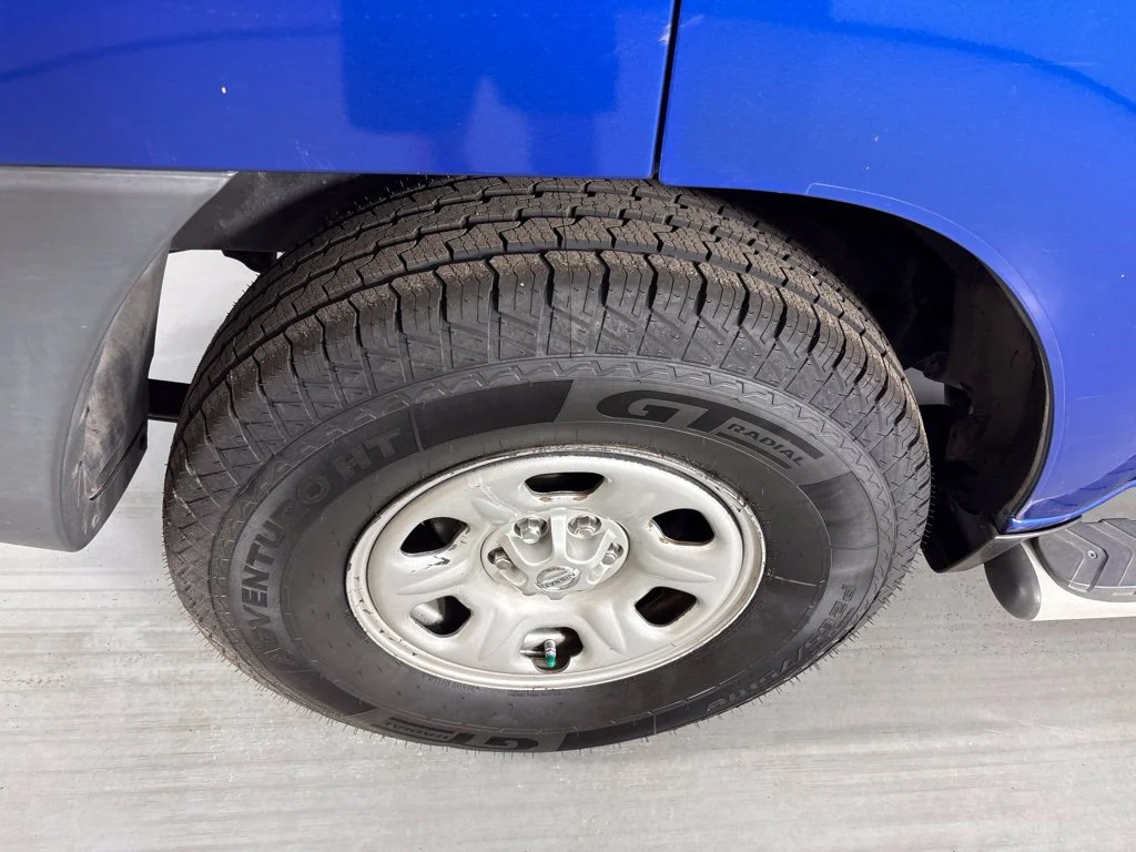 Used 2014 Blue Nissan X image 10