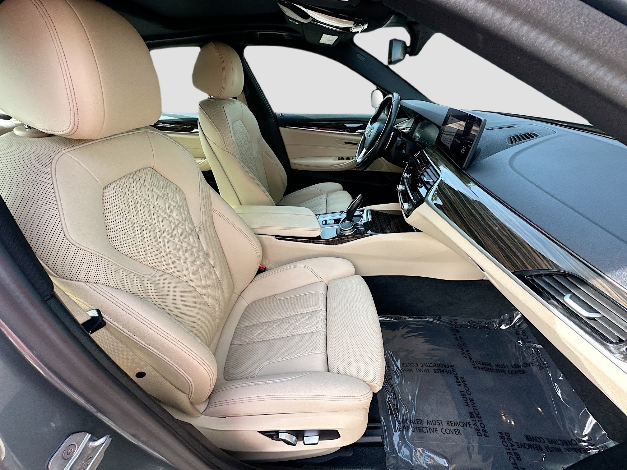 2022 BMW 5 Series 540i - Photo 34