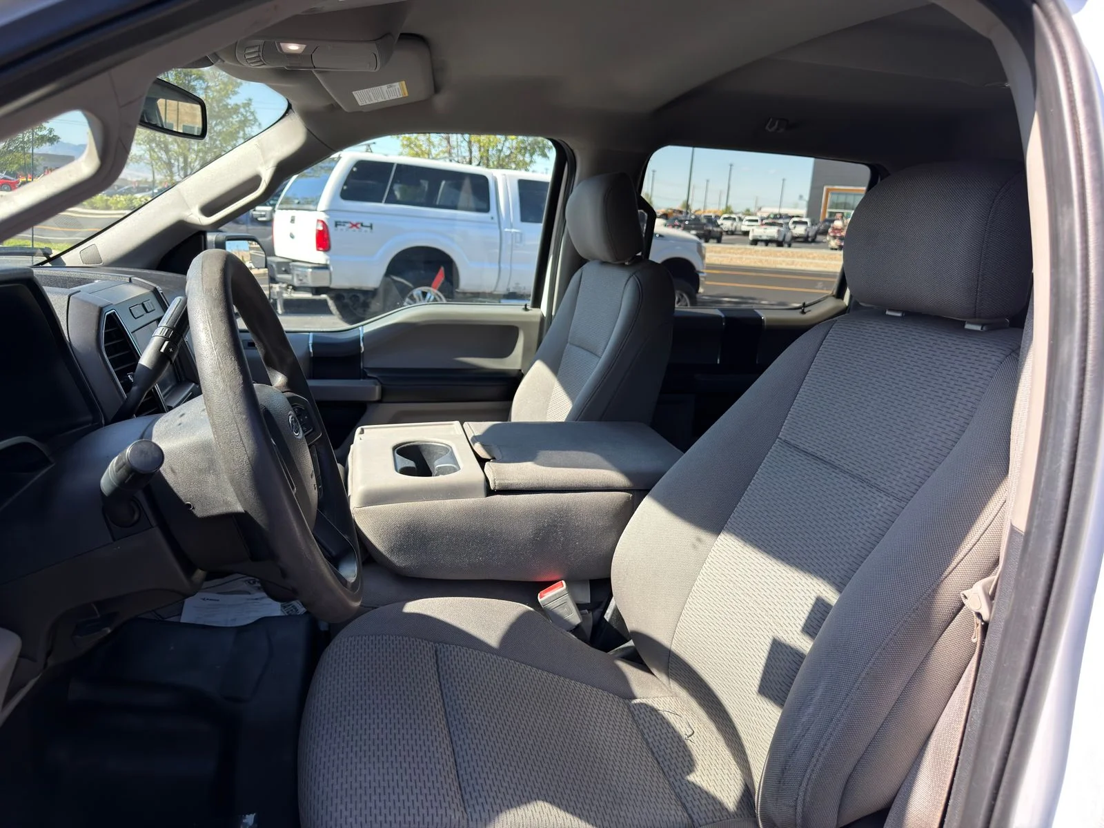 Used 2020 White Ford XLT image 7