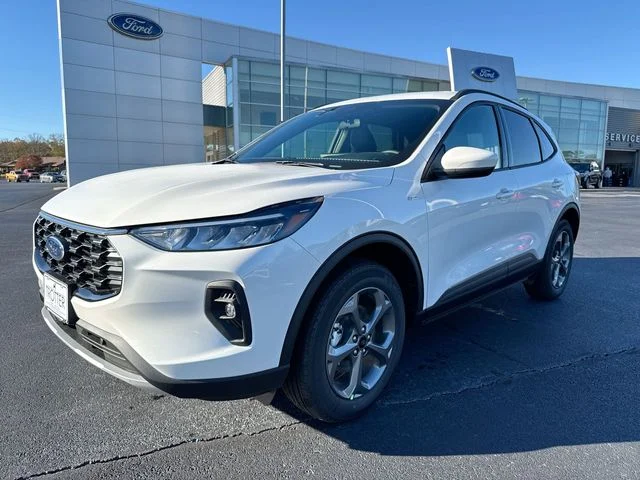 2026 Ford Escape Hybrid