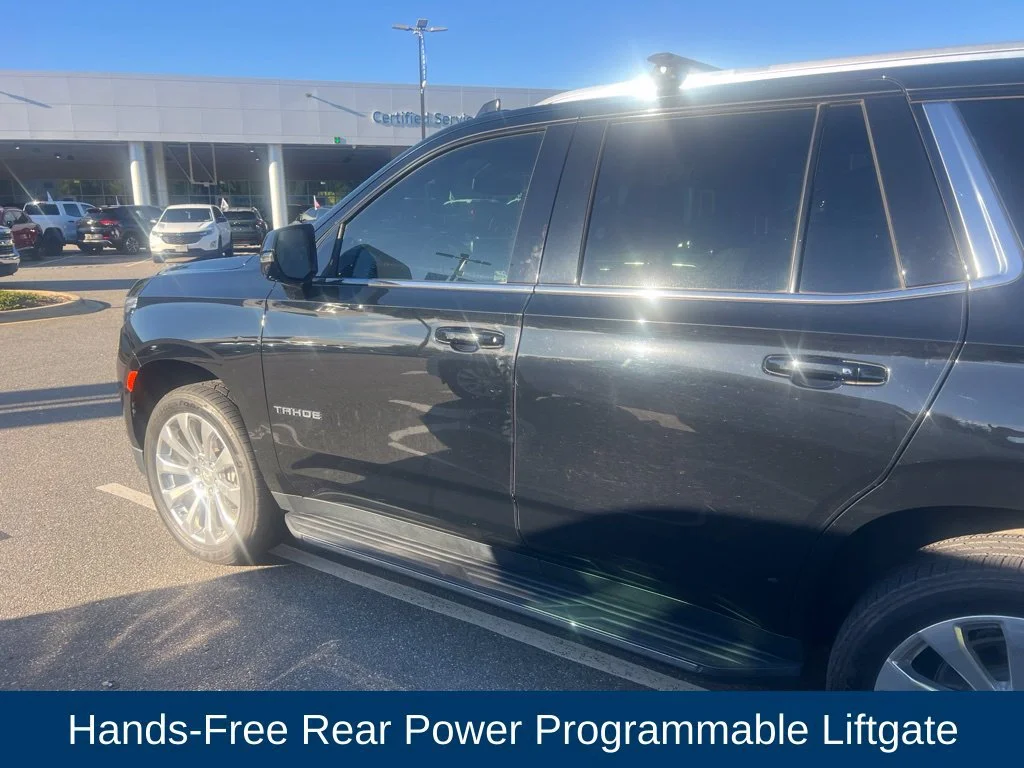 Used 2022 BLACK Chevrolet LT image 13