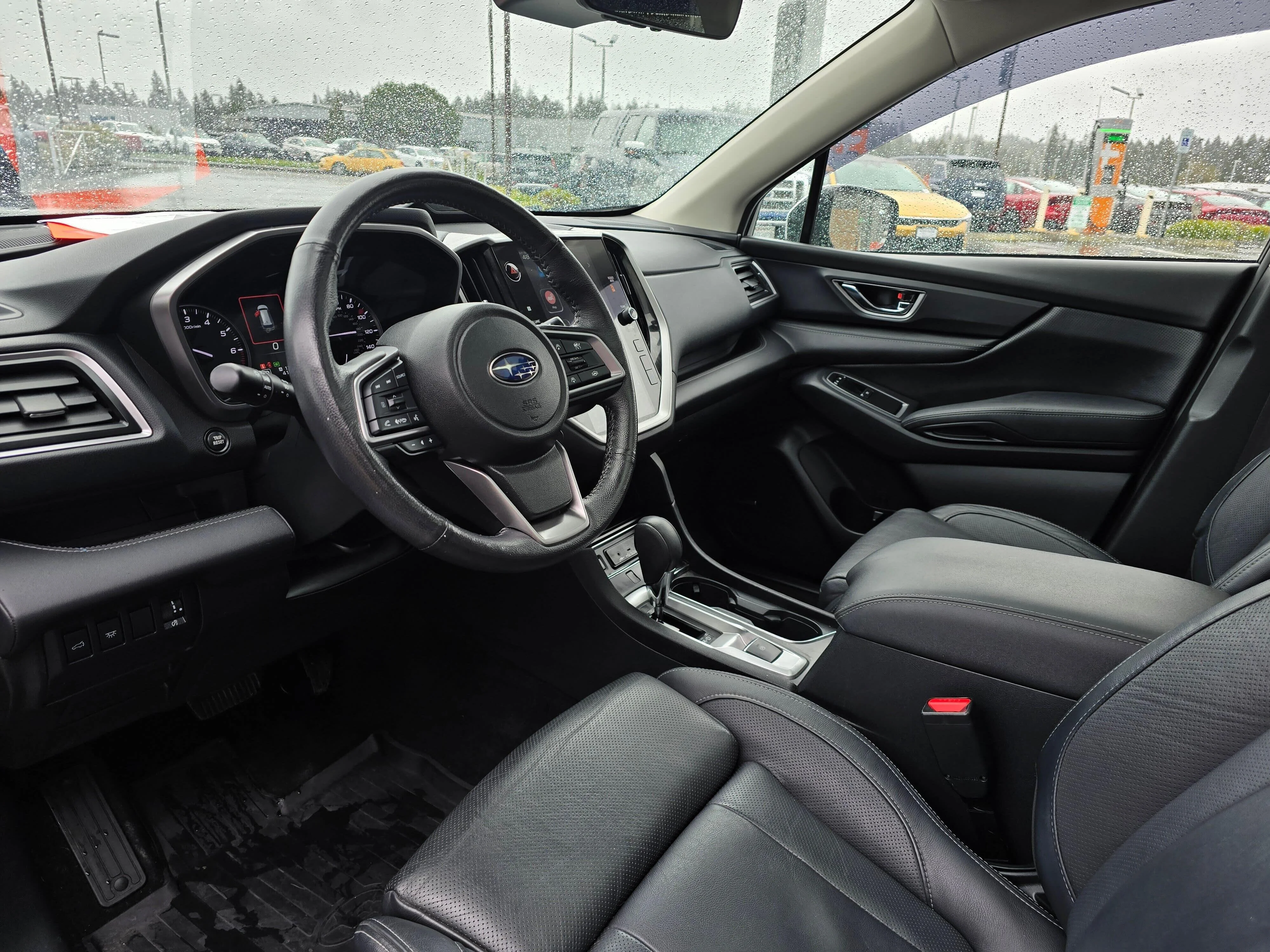 Used 2023 Green Metallic Subaru Limited image 12