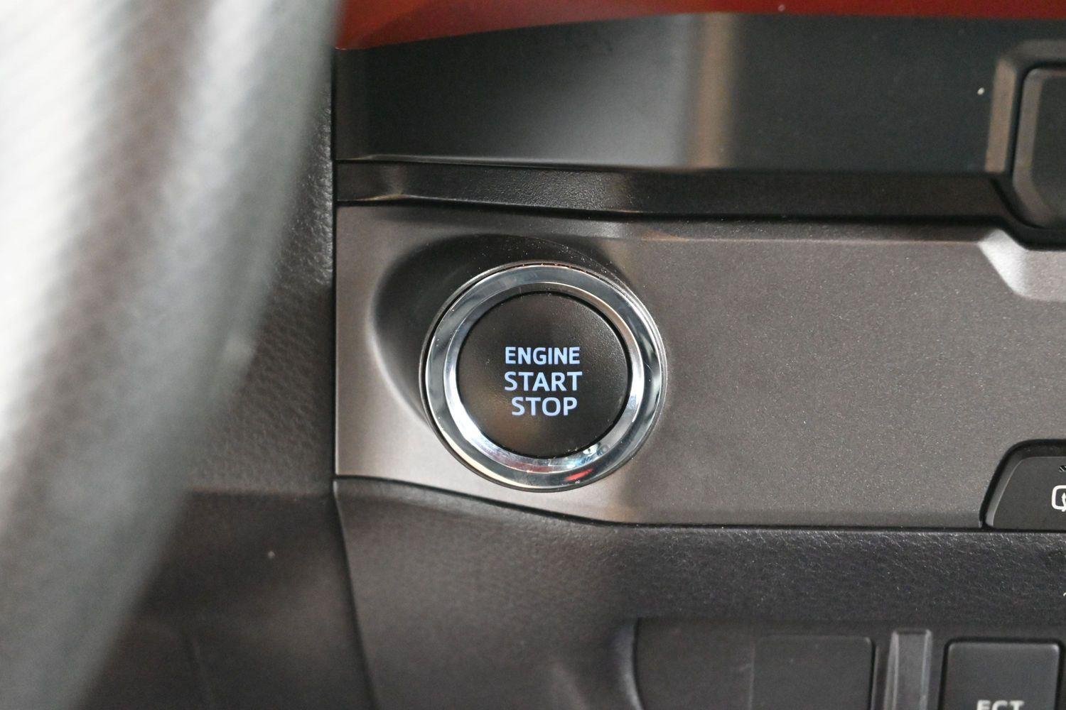 Used 2020 Silver Sky Metallic Toyota SR5 image 24