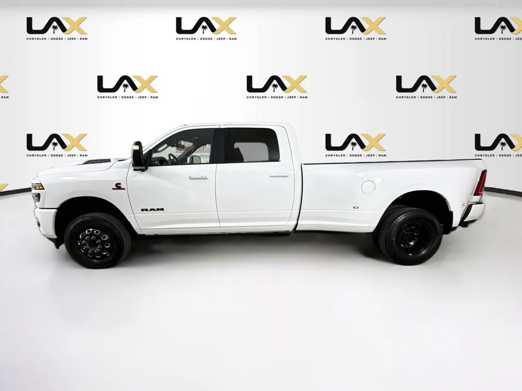 Used 2025 White Ram Laramie image 4