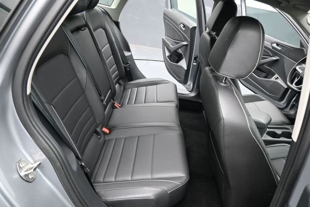 Used 2024 Gray Volkswagen 1.5T SE image 29