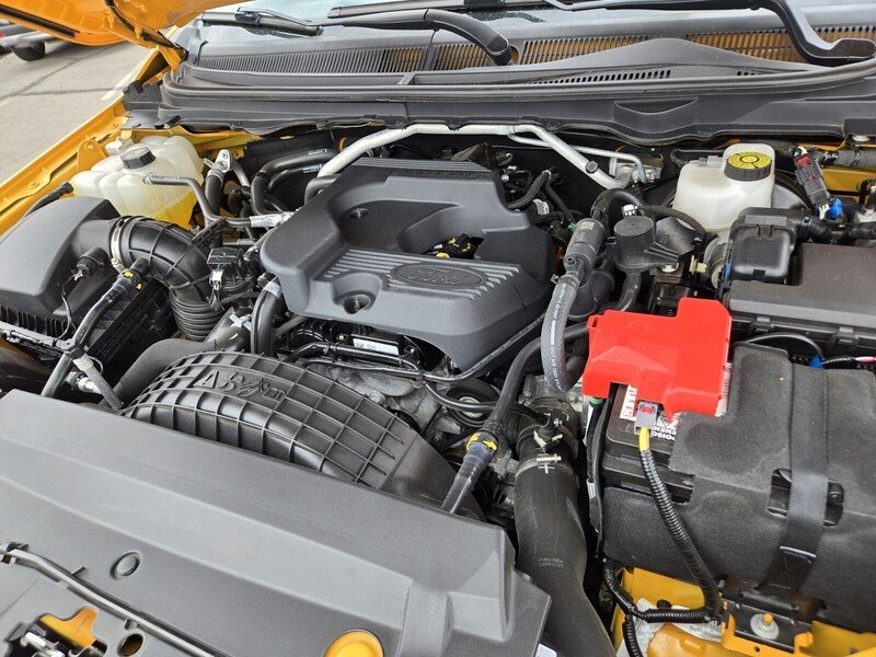 Used 2022 Orange Metallic FORD XLT 4WD SUPERCREW 5