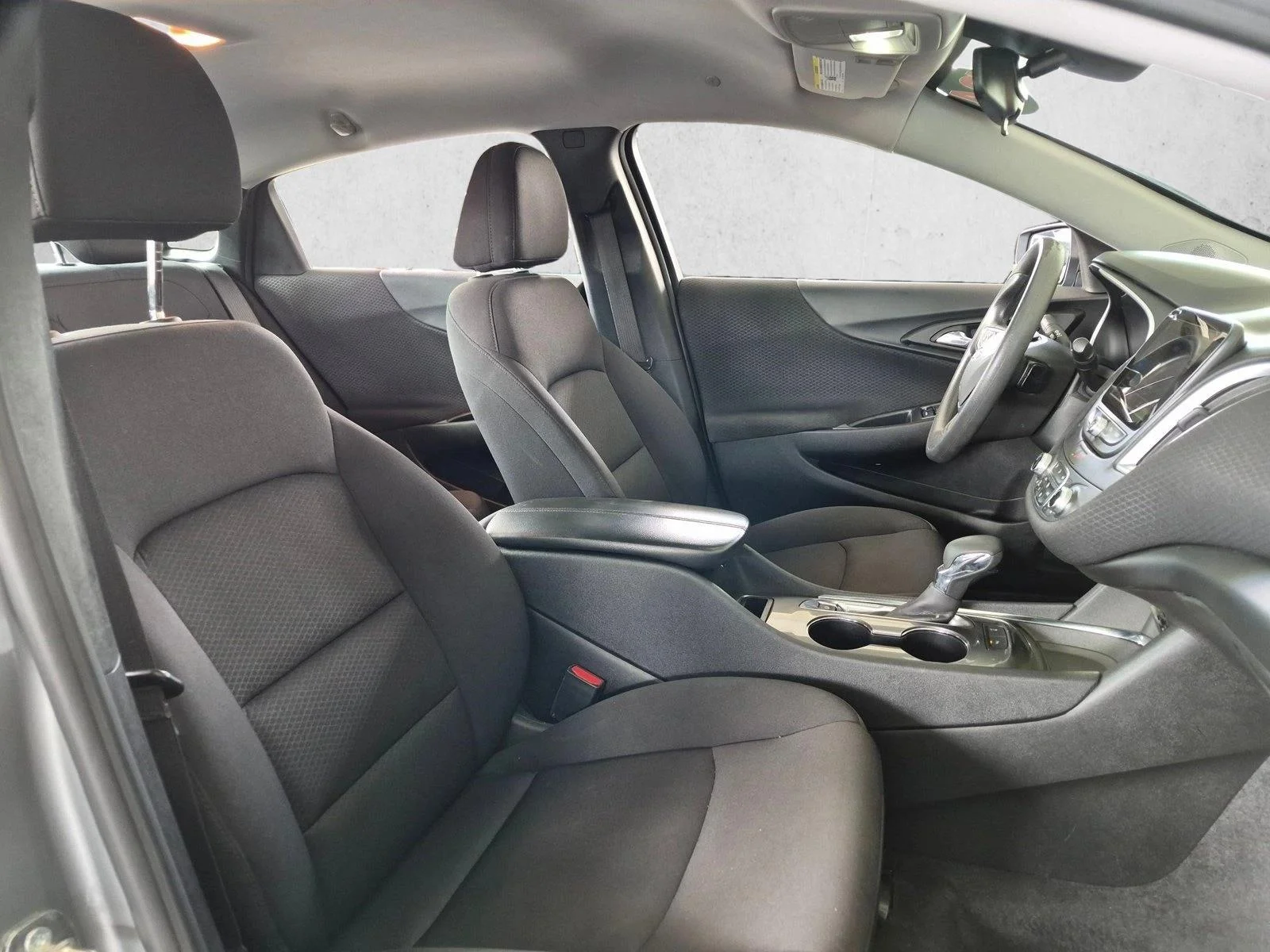 Used 2024 Sterling Gray Metallic Chevrolet LT image 19