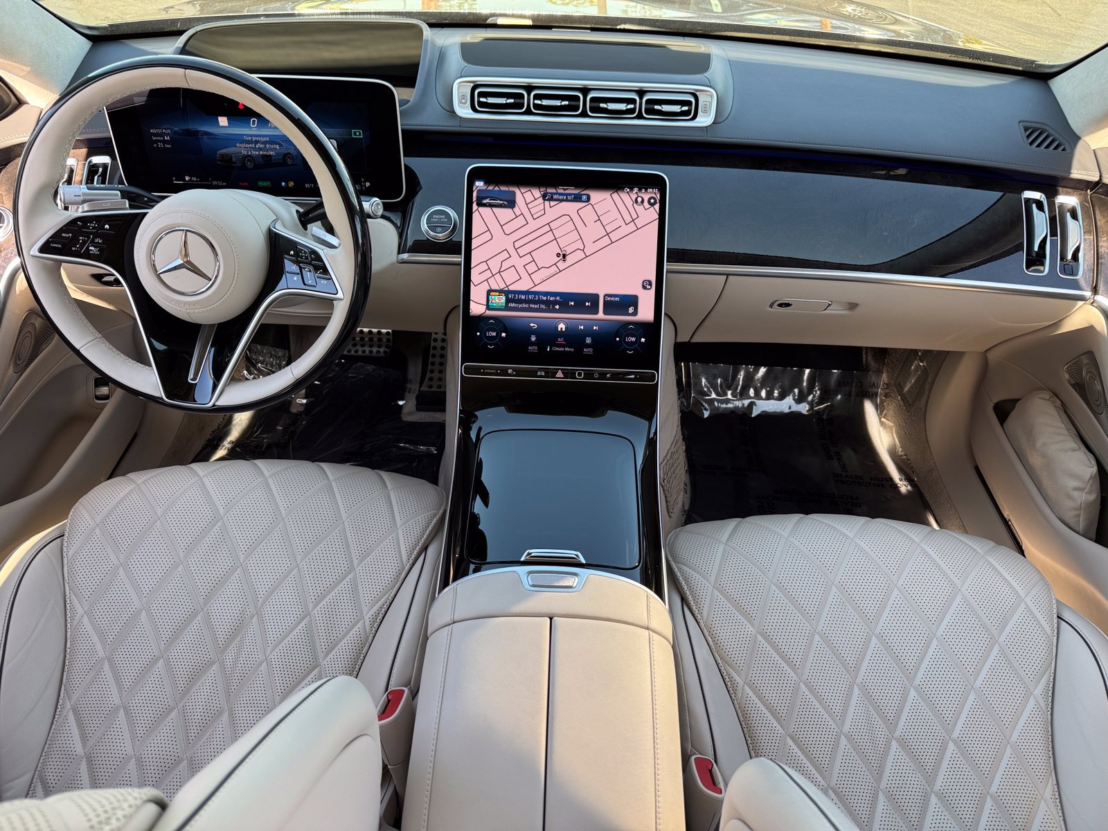 Used 2021 Gray Mercedes-Benz S 580 image 11