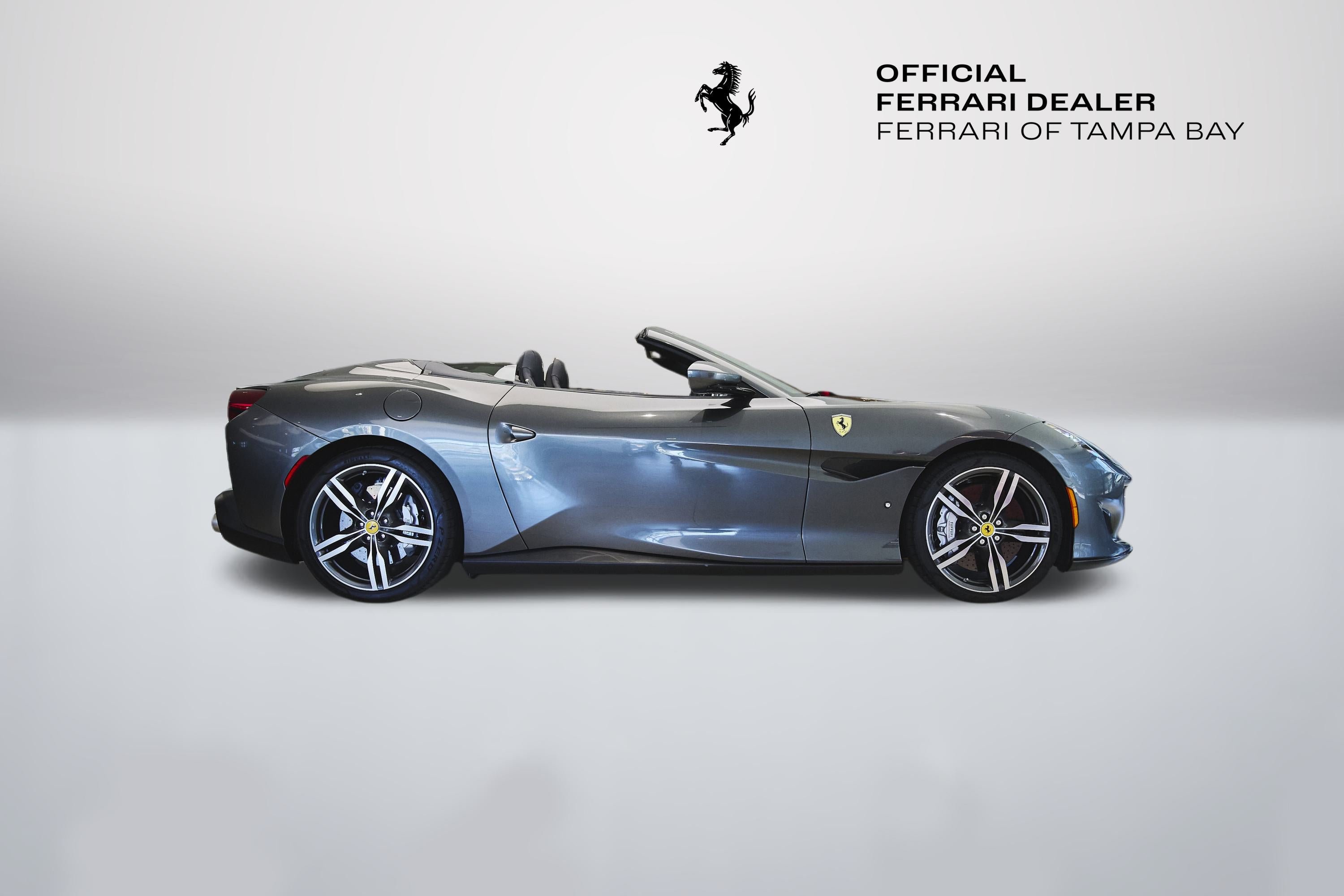 Used 2019 Grigio Silverstone Metallic Ferrari  image 6