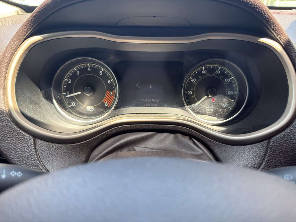 Used 2014 Anvil Clear Coat Jeep Trailhawk image 16