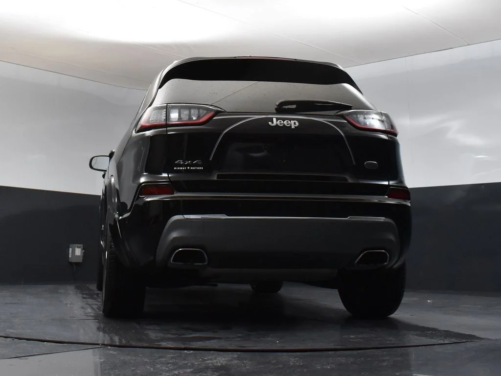 Used 2019 Black Jeep Overland image 35