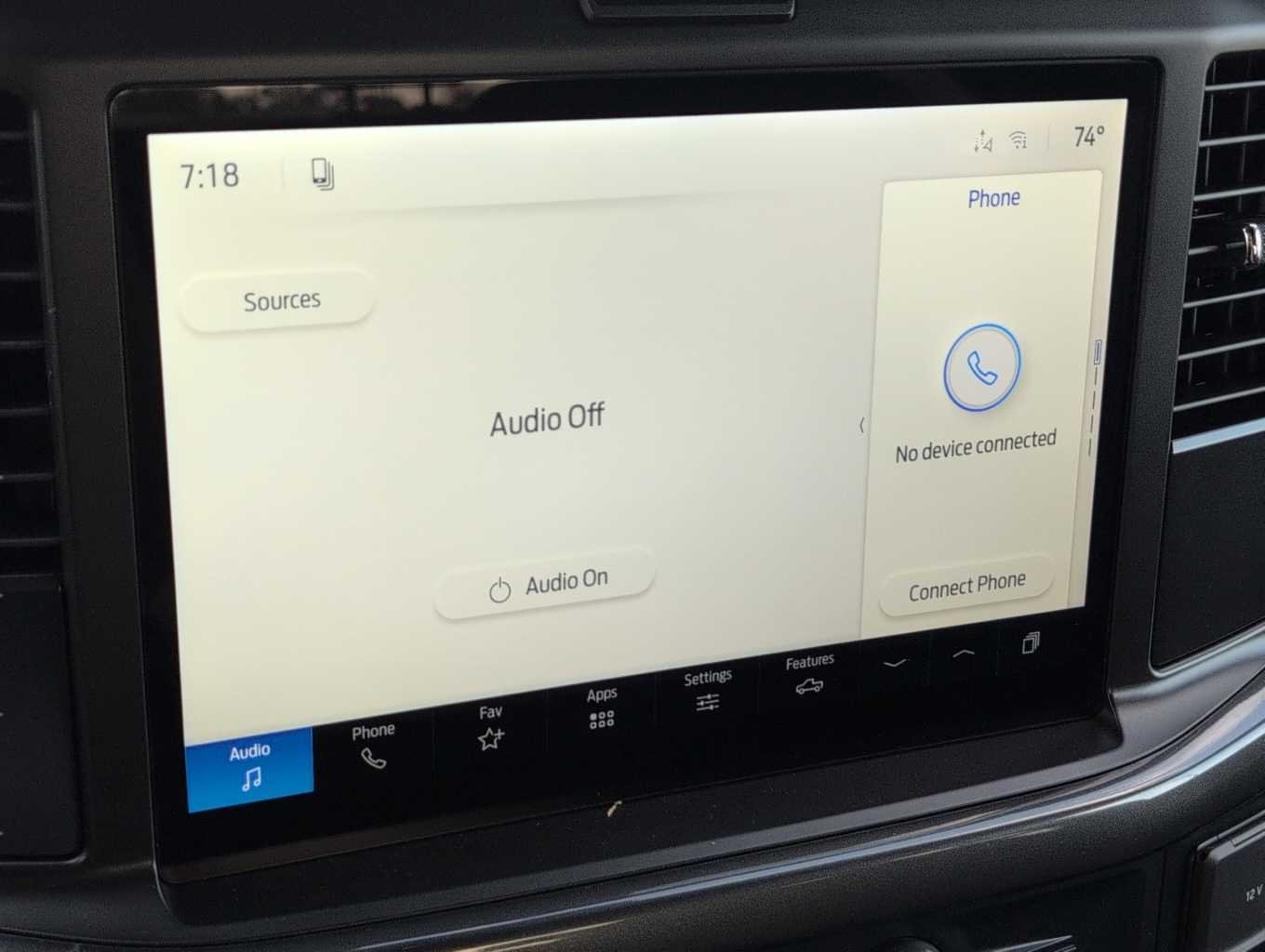 View vehicle photo 7