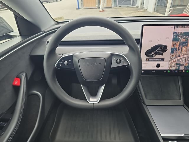 2025 Tesla Model 3 Long Range - Photo 12