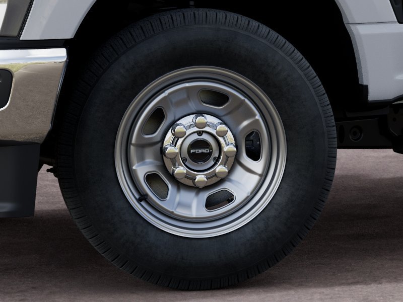 New 2027 Oxford White Ford F-350® XL image 19