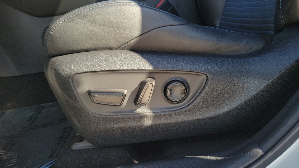 Certified Used 2022 White Toyota XSE image 16