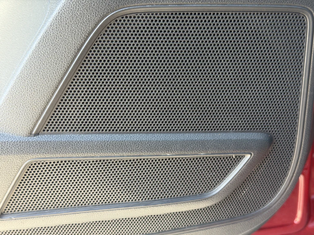 Used 2019 Red Volkswagen 3.6L V6 SE image 19