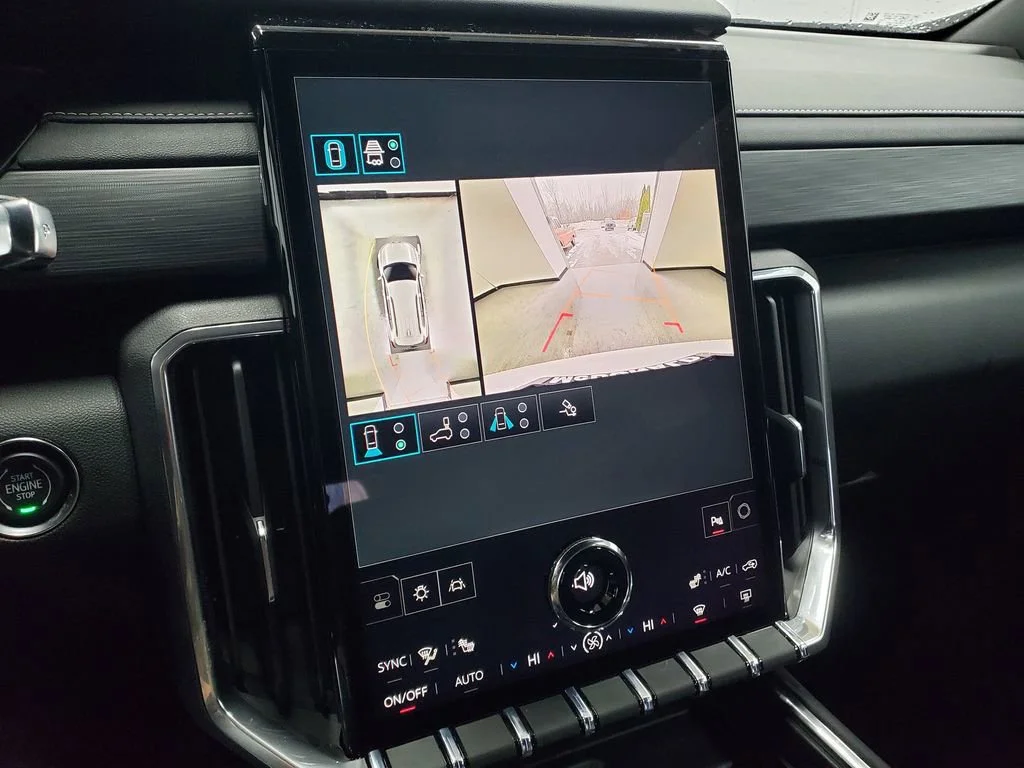 New 2026 Summit White GMC Elevation image 22