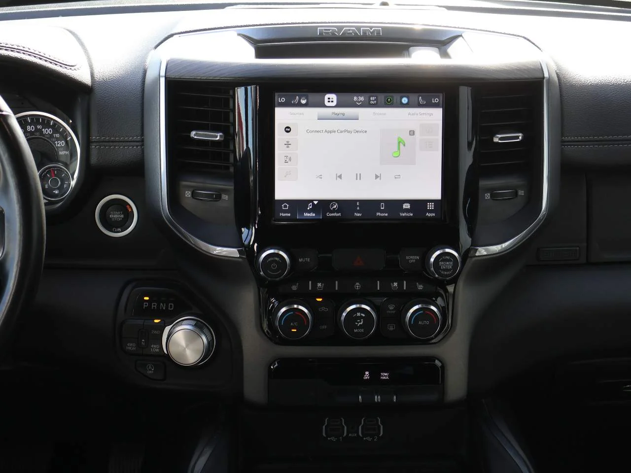 2024 RAM Ram 1500 Pickup Laramie - Photo 14
