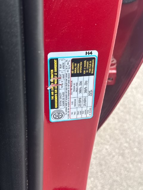 Used 2023 Red Hyundai SE image 21
