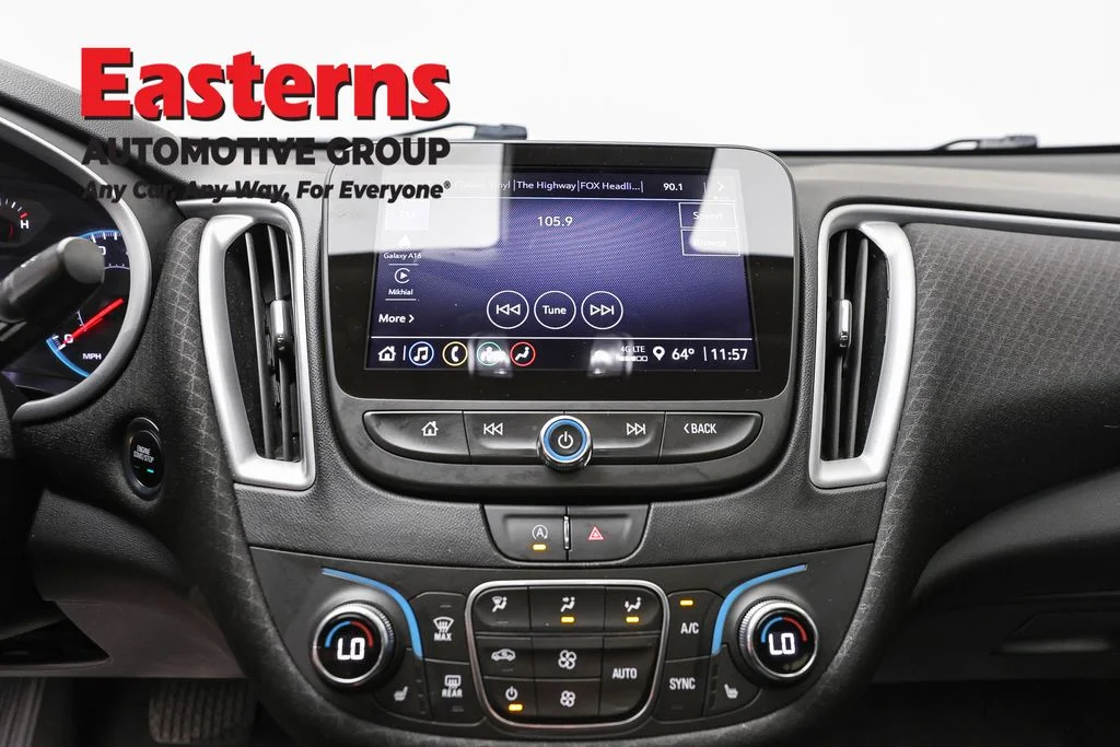 Used 2023 Gray Chevrolet LT image 12