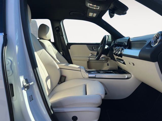 2025 Mercedes-Benz GLB Base - Photo 15