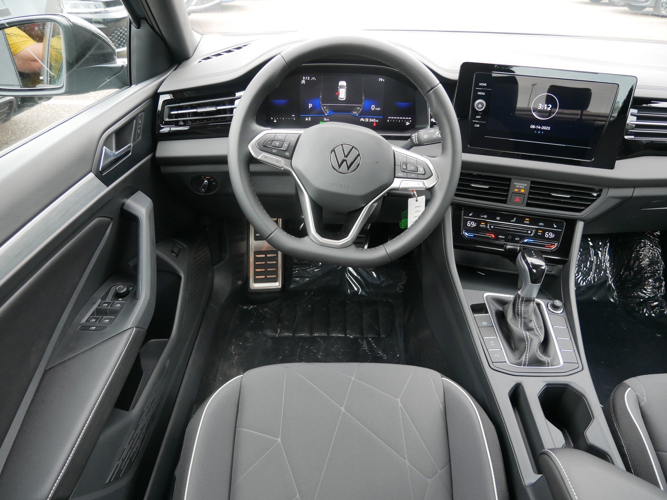 2025 Volkswagen Jetta Sport - Photo 7