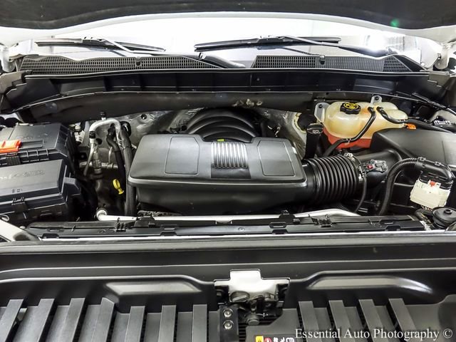 Used 2022 Summit White GMC AT4 image 26