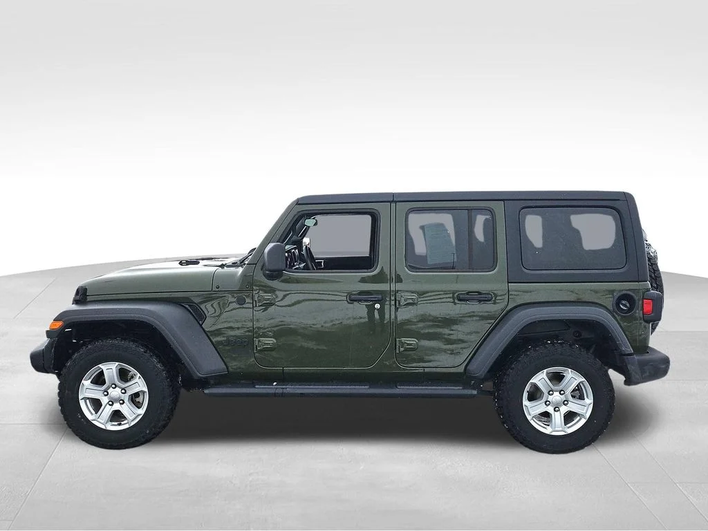 Used 2021 Green Jeep Unlimited Sport S image 16