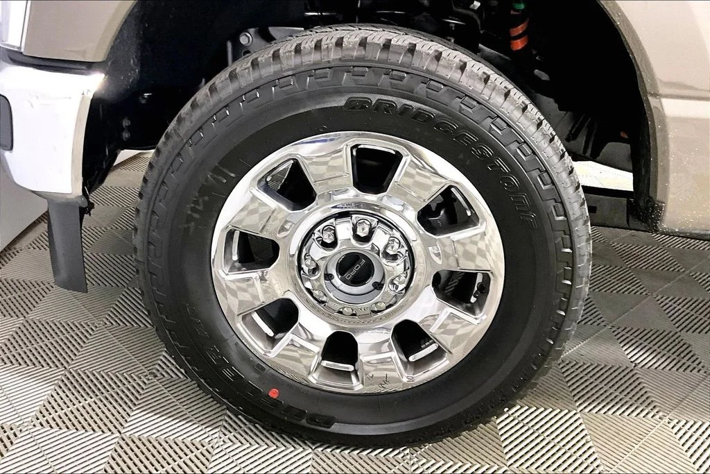 New 2026 Marsh Gray Ford F-250® Lariat® image 11