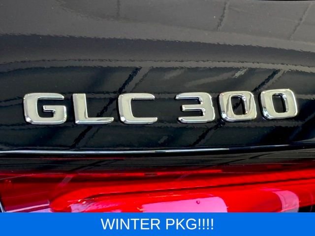 Used 2026 Black Mercedes-Benz GLC 300 image 5
