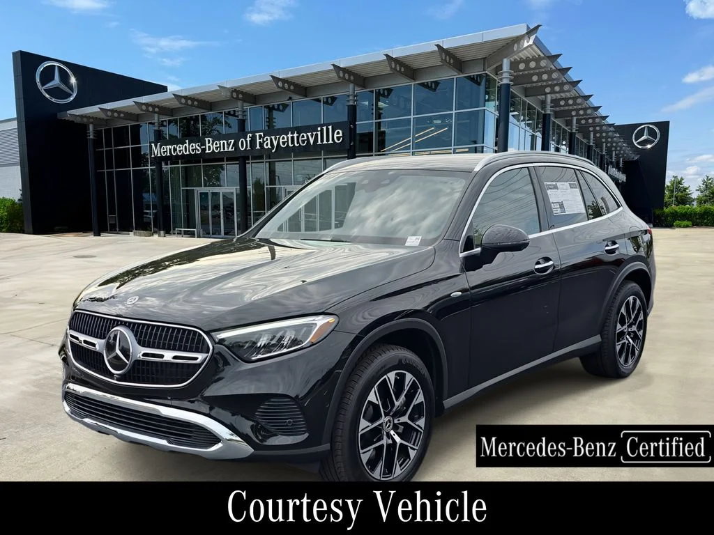 2025 Mercedes-Benz GLC GLC 350e 4MATIC's photo