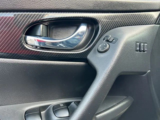 Used 2018 Magnetic Black Nissan SL image 25