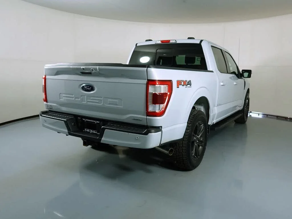 Used 2021 White Ford Lariat image 7