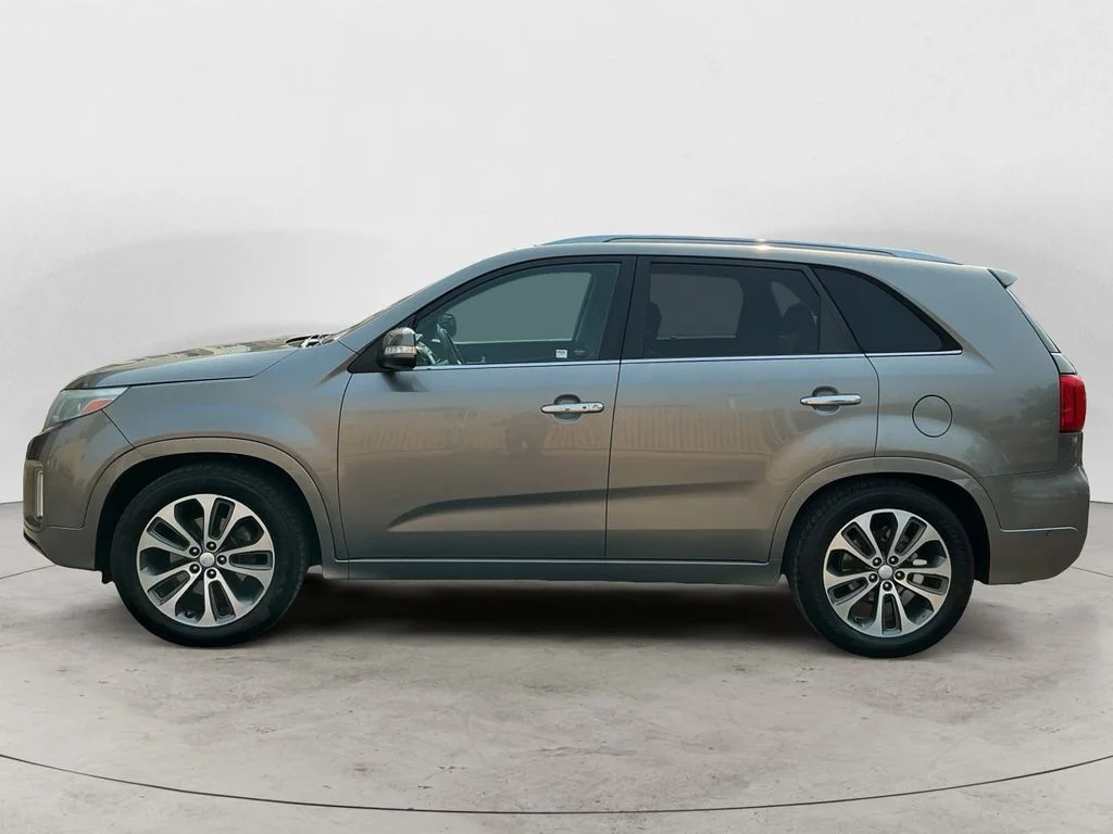 Used 2014 Silver Kia SX image 8