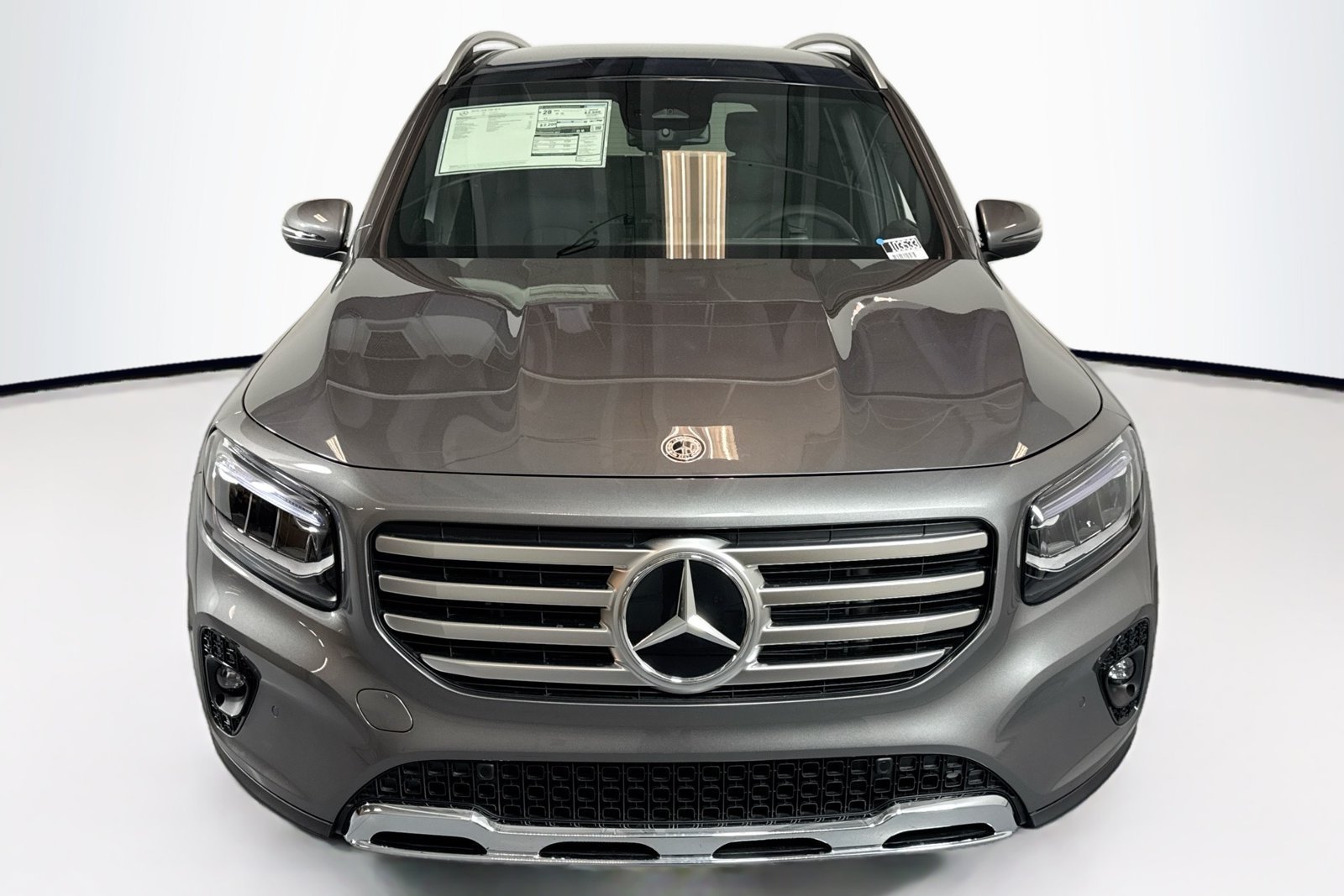 New 2026 Mountain Grey Metallic Mercedes-Benz GLB 250 image 2