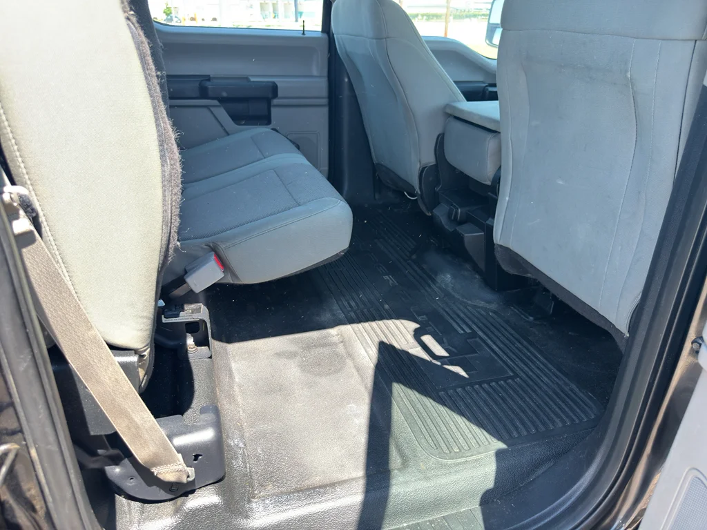 Used 2017 Shadow Black Ford XL image 16