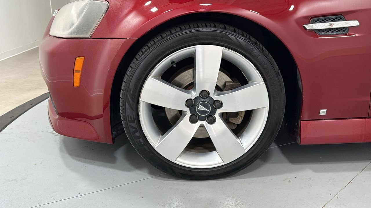Used 2009 Red Pontiac GT image 24