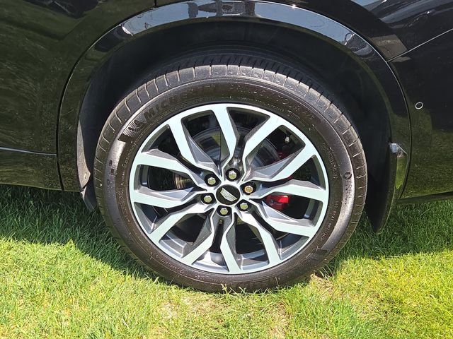 Used 2024  Cadillac Sport image 29