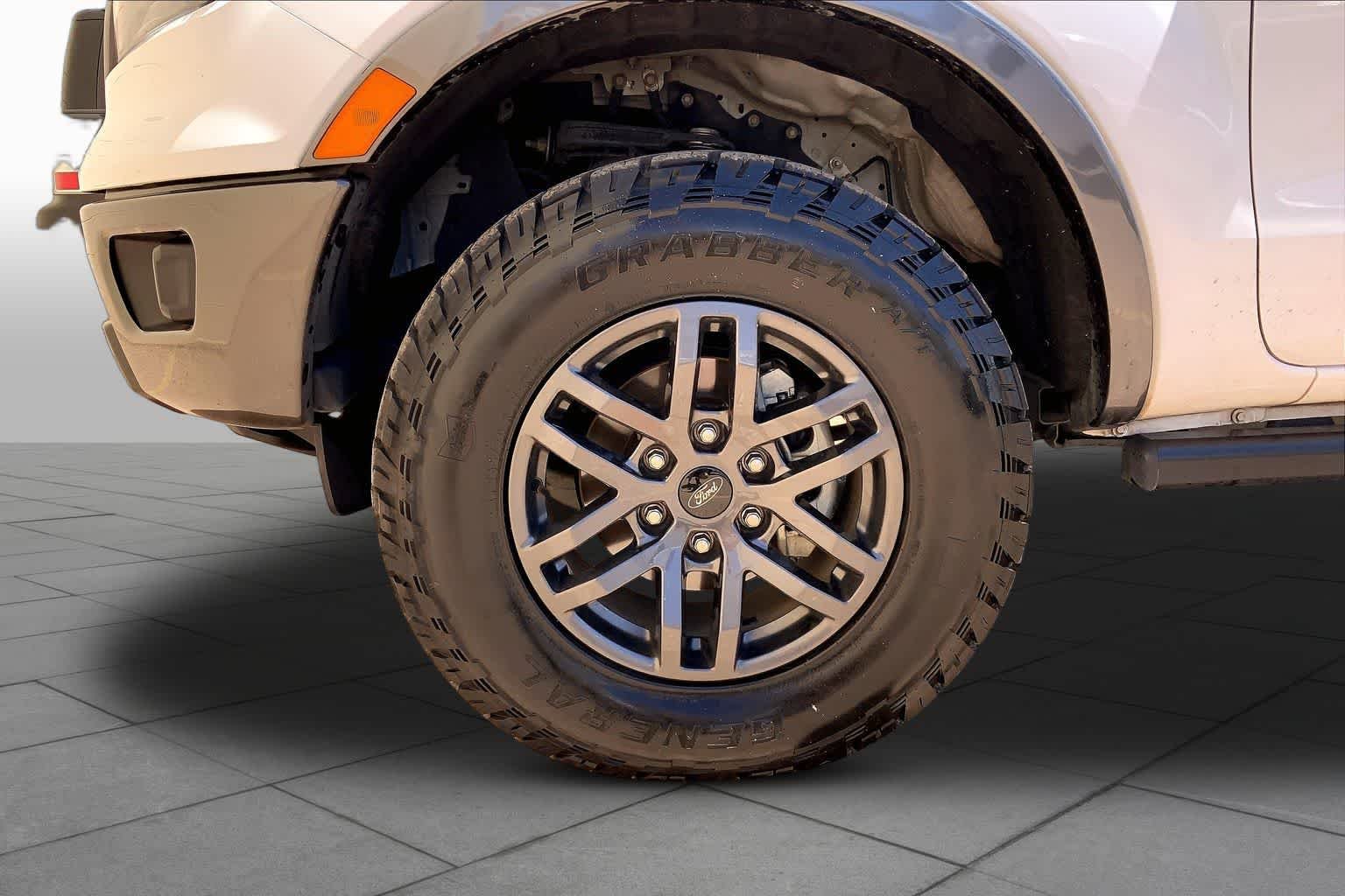 Used 2023 Oxford White Ford XLT image 11