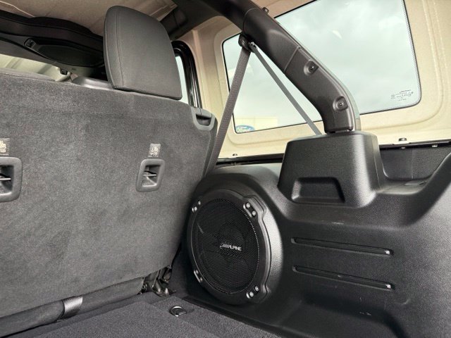 2018 Jeep All-New Wrangler Unlimited Sahara - Photo 35