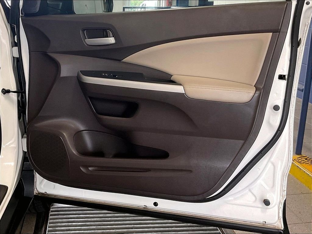 Used 2013 White Honda EX-L image 12