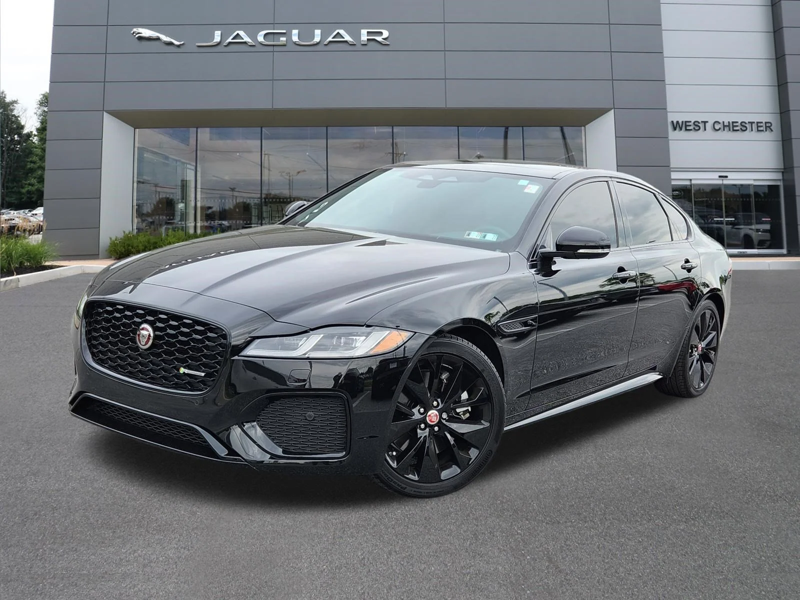 2022 Jaguar XF P300 R-Dynamic SE's photo