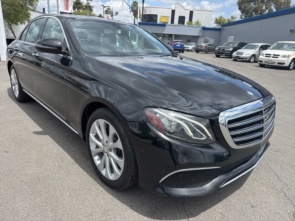2017 Mercedes-Benz E-Class E300's photo