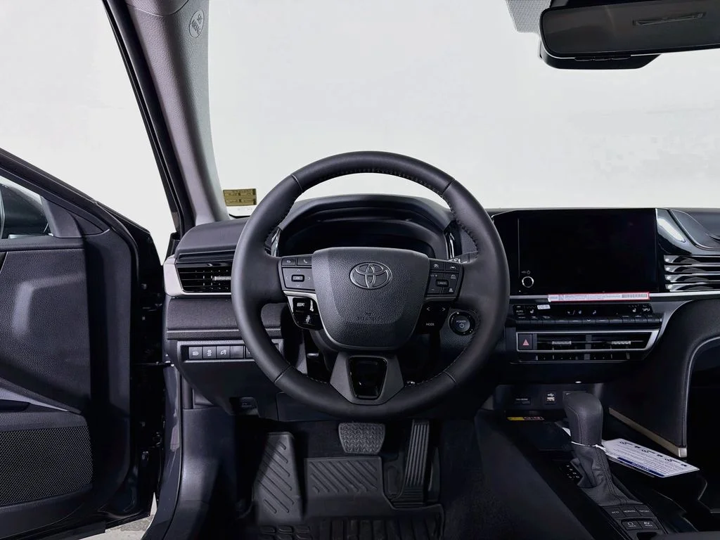 New 2026  Toyota LE image 18